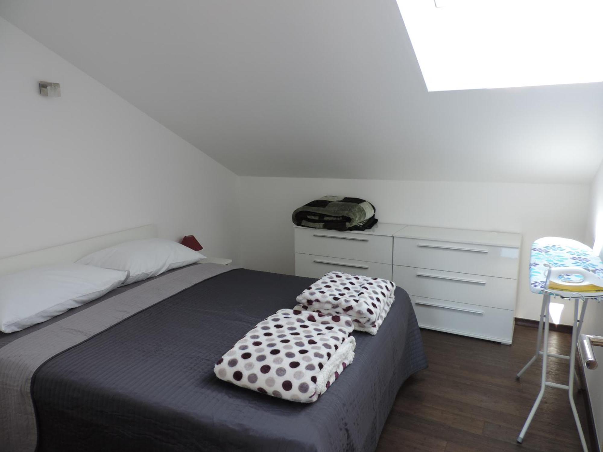 Apartments Lori Weißenburg Zimmer foto