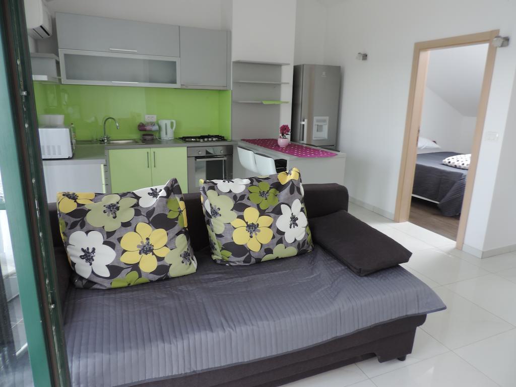 Apartments Lori Weißenburg Zimmer foto